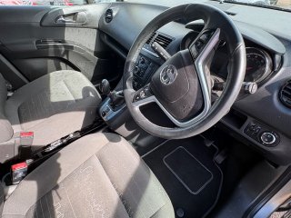 /photos/12957/24e84d56-bfde-1f26-1b37-1f32d10240e9_i320x240.jpg